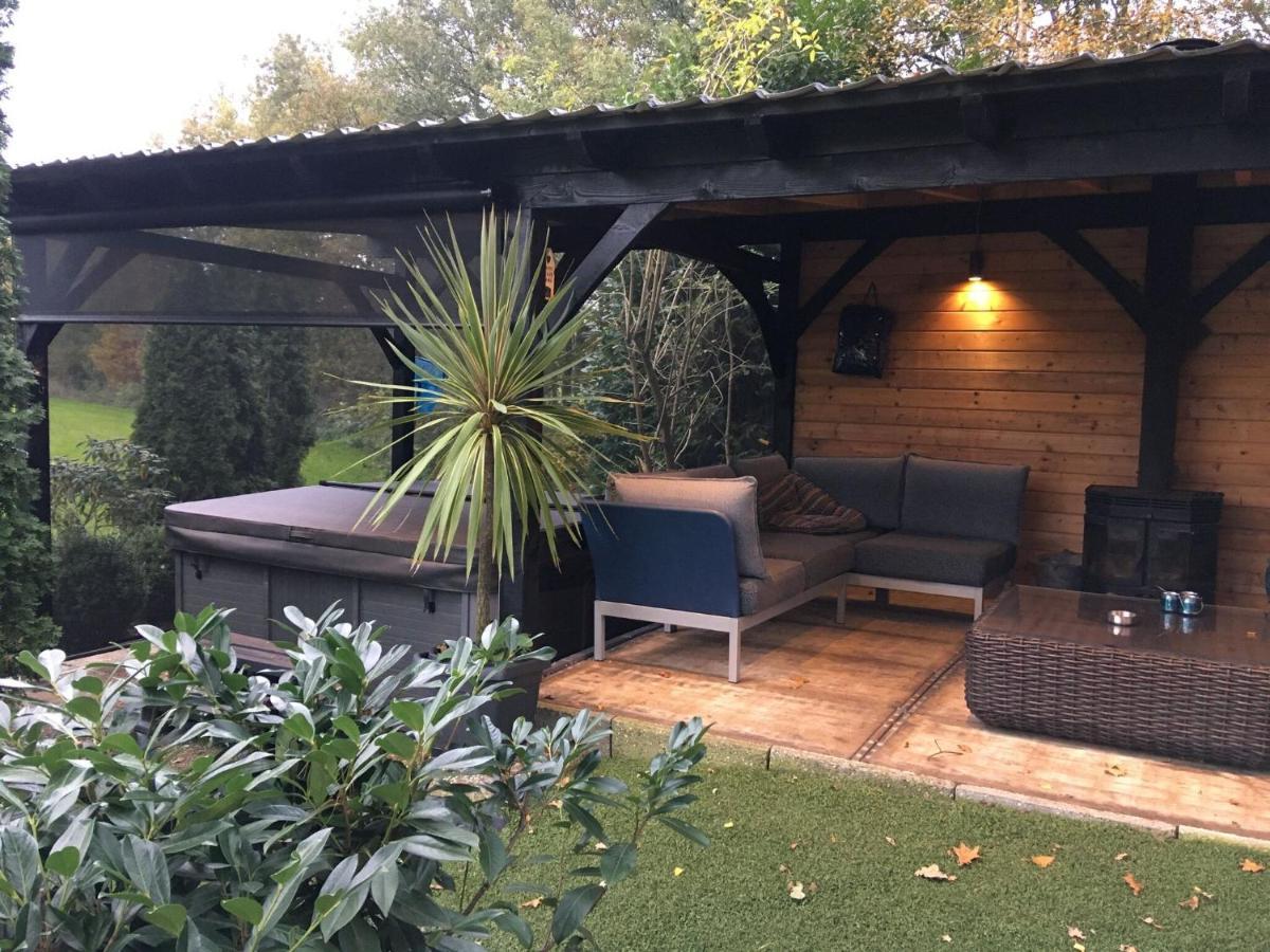 Holiday Home In Reutum Weerselo With Jacuzzi Beekdorp Екстериор снимка