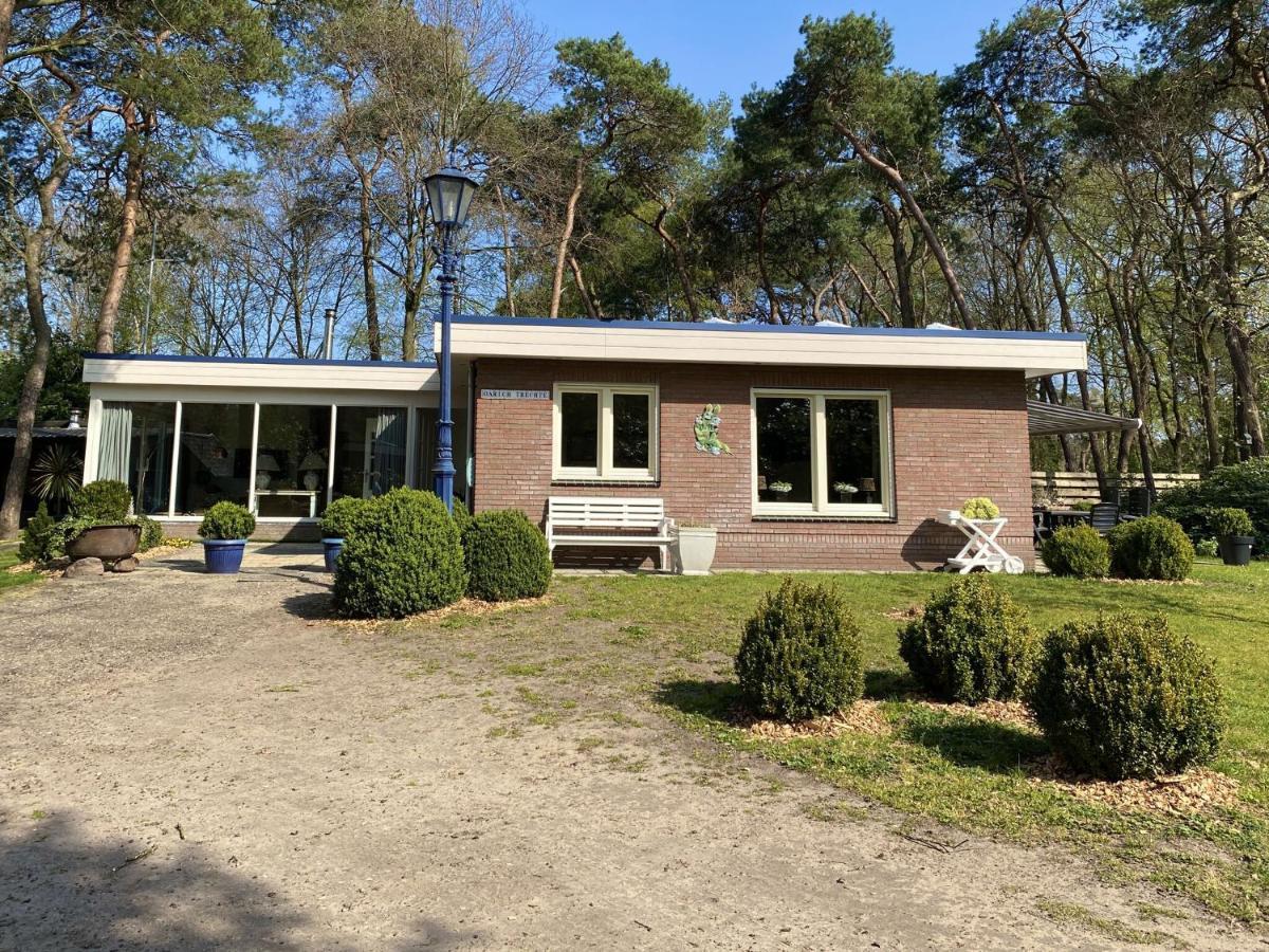 Holiday Home In Reutum Weerselo With Jacuzzi Beekdorp Екстериор снимка